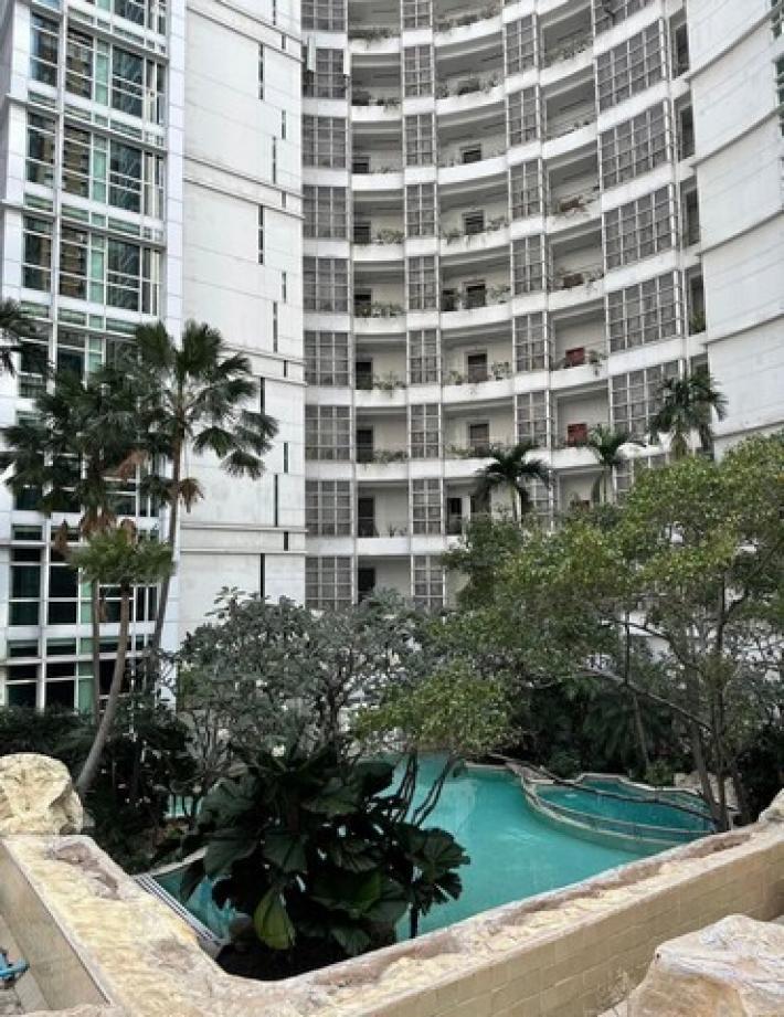 LV52045 ขาย คอนโด Baan Rajprasong Condominium Duplex Penthouse ใกล้ BTS ราชดำริ อาคารชุดบ้านราชประสงค์