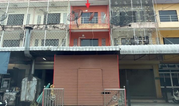 ขายอาคารพาณิชย์ 3 ชั้น อมตะแลนด์ เมืองชลบุรี ชลบุรี PKK04-05268