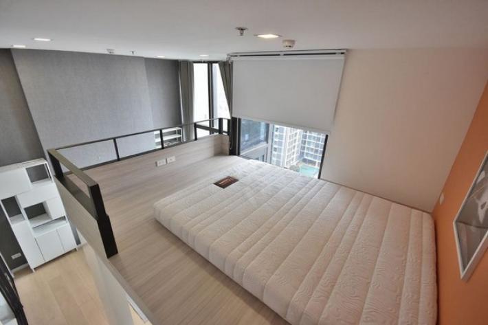 ให้เช่าห้อง Duplex ราคาดี Chewathai Residence Asoke 18000บาท 1ห้องนอน ตกแต่งสวยครบ 